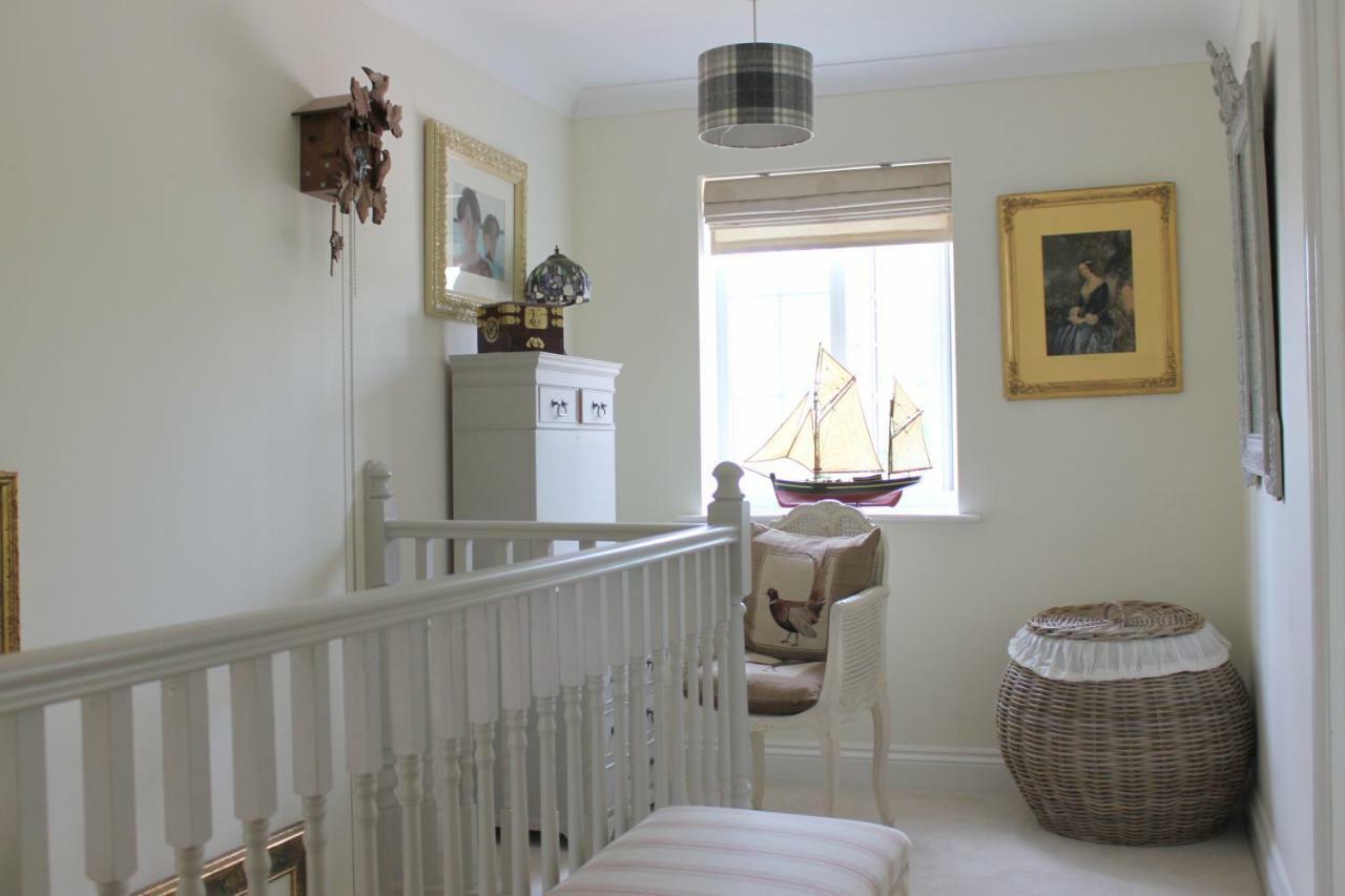 Harlequin B&B ليدبوري المظهر الخارجي الصورة